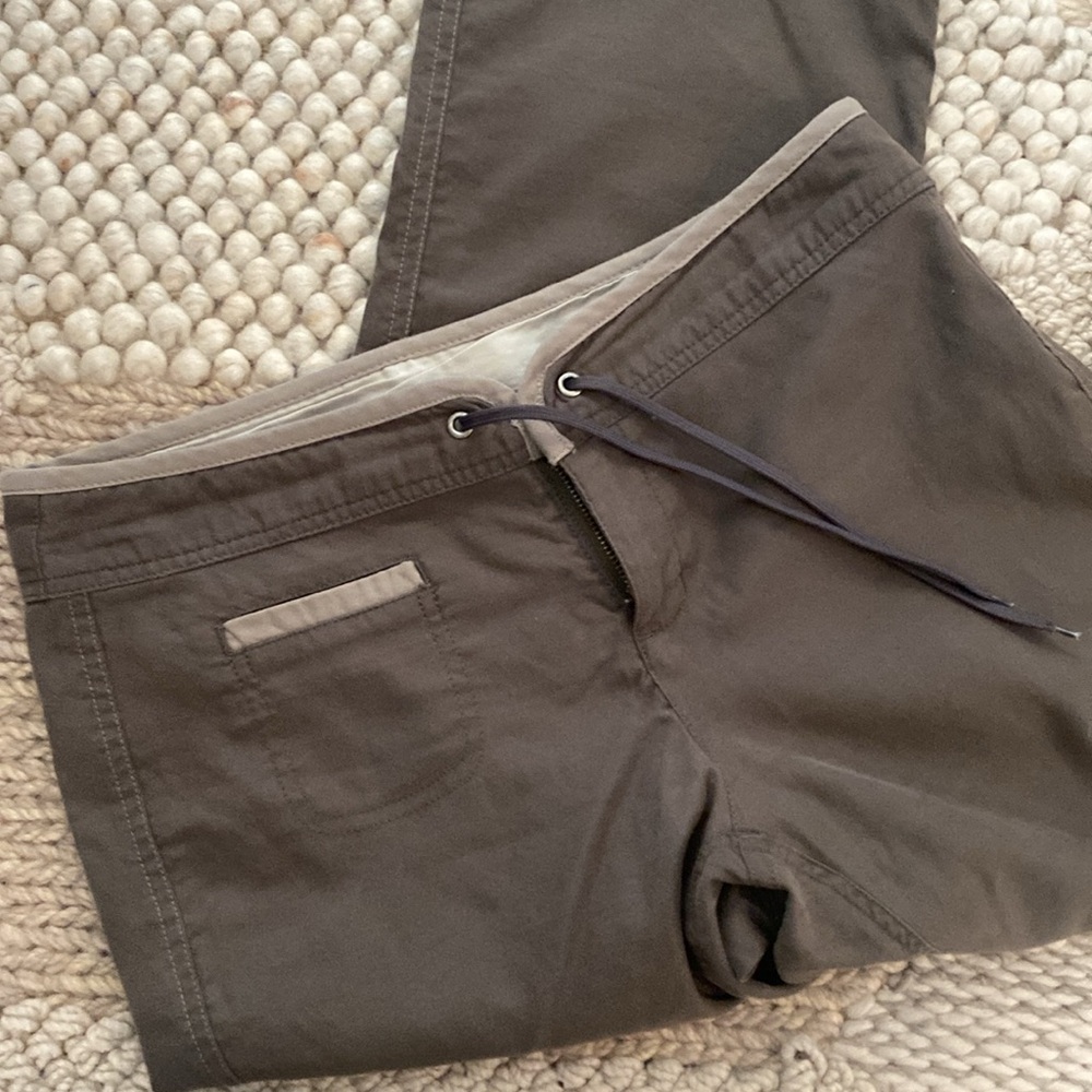 The North Face women's Brown Cargo Pants -A5 Series -4